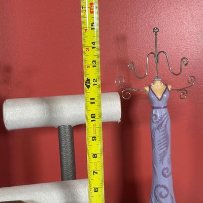 LOT 98C: Makeup/Jewelry Organizers, Trinket Dishes & More