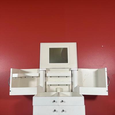 LOT 98C: Makeup/Jewelry Organizers, Trinket Dishes & More