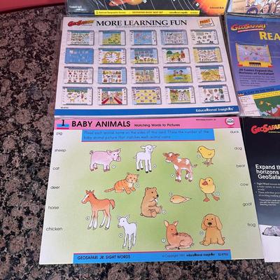 LOT 104C: Vintage GeoSafari Electronic Learning System w/ Cards & Bag