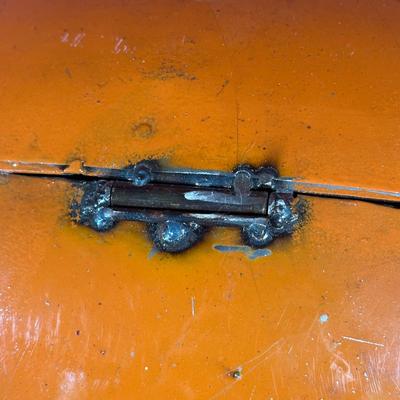 LOT 105C: Vintage American Football Barnyard Large Insulated Cooler