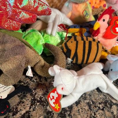 LOT 108C: Huge Collection Of Beanie Babies & More