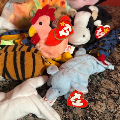 LOT 108C: Huge Collection Of Beanie Babies & More