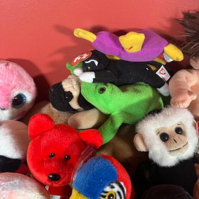 LOT 108C: Huge Collection Of Beanie Babies & More