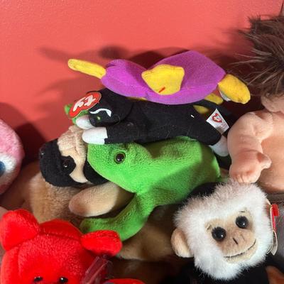 LOT 108C: Huge Collection Of Beanie Babies & More