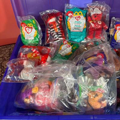 LOT 108C: Huge Collection Of Beanie Babies & More