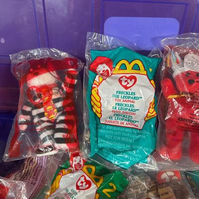 LOT 108C: Huge Collection Of Beanie Babies & More