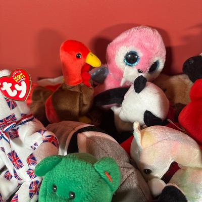 LOT 108C: Huge Collection Of Beanie Babies & More