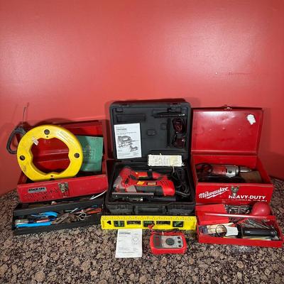 LOT 110C: TOOL LOT Craftsman Handle Scrolling Sabre Saw w/ Laser Trac 320 27245, Hand Tools & More