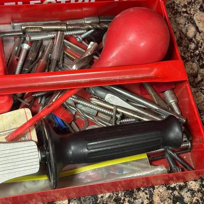 LOT 110C: TOOL LOT Craftsman Handle Scrolling Sabre Saw w/ Laser Trac 320 27245, Hand Tools & More