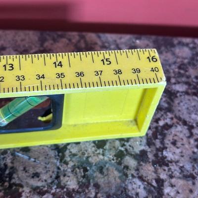 LOT 110C: TOOL LOT Craftsman Handle Scrolling Sabre Saw w/ Laser Trac 320 27245, Hand Tools & More