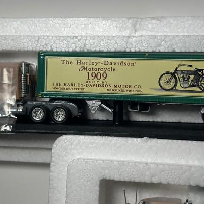 LOT 114C: Three New in Box Matchbox/Harley Davidson Die Cast Tractor Trailers