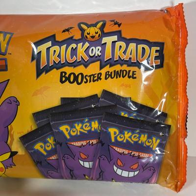 LOT 115C: Pokémon/Pez Collection & More!