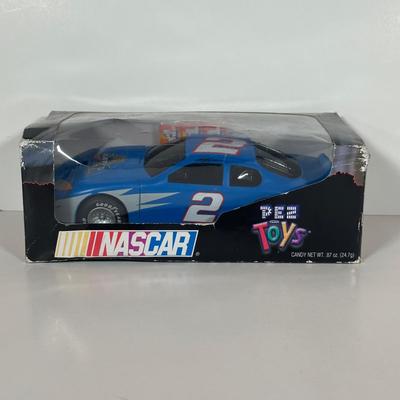 LOT 115C: Pokémon/Pez Collection & More!