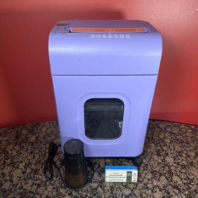 LOT 117C: Office Essentials - Royal Microcut Paper Shredder SF9110 & More