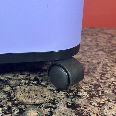 LOT 117C: Office Essentials - Royal Microcut Paper Shredder SF9110 & More