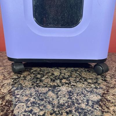 LOT 117C: Office Essentials - Royal Microcut Paper Shredder SF9110 & More