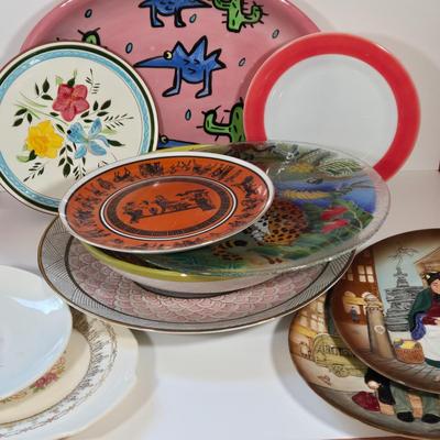 LOT 141B: Multiple Fun, Colorful Dishes and Plates