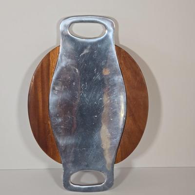 LOT 145B: Nambe' Award Winning Serving Platters. Food Safe and Thermal Retentive