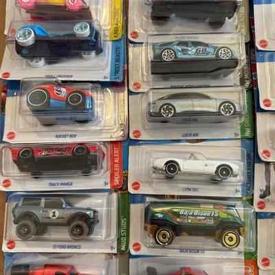 LOT 157C: Large Collection Of Hot Wheels New In Package & Wallet
