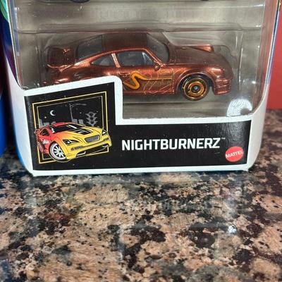 LOT 158C: Large Collection Of Hot Wheels/Matchbox Cars New In Package