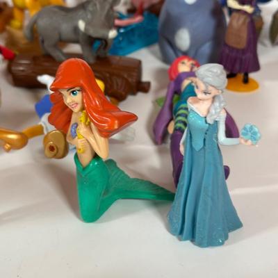 LOT 159C: Disney Miniatures, Figures, & Toys