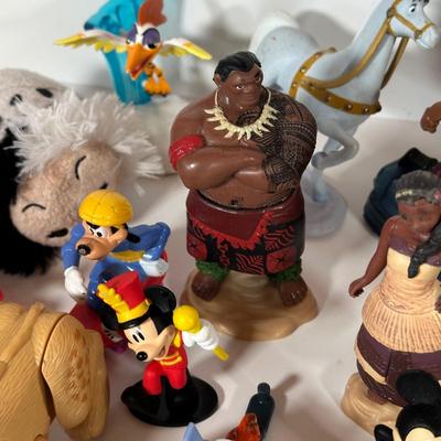LOT 159C: Disney Miniatures, Figures, & Toys