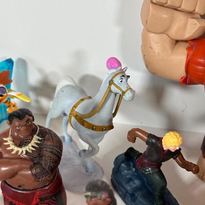 LOT 159C: Disney Miniatures, Figures, & Toys