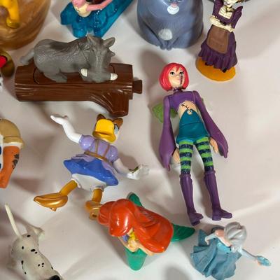 LOT 159C: Disney Miniatures, Figures, & Toys