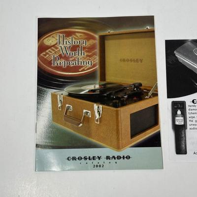 LOT 176C: Crosley Radio/Record Player Model CR-711