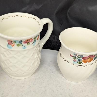 International Marked Coffee Cups & Pot #70