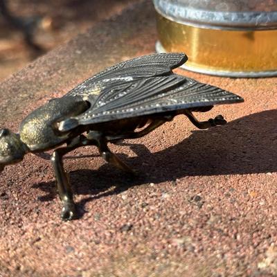 Lot of Outdoor Dining and Trinket Items