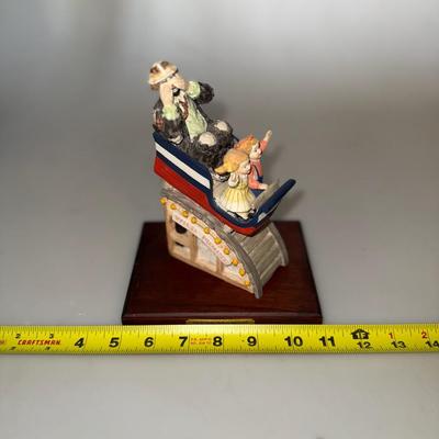 Vintage/Retired - Emmett Kelly Jr. "Day at the Fair" - Artwork Figurine