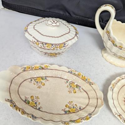 Buttercup By Spode Serving Dishes (HW)