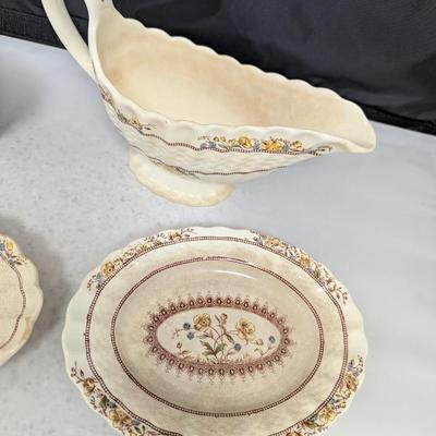 Buttercup By Spode Serving Dishes (HW)