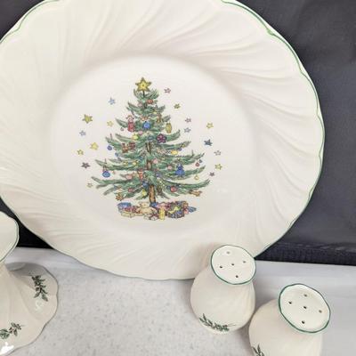 67 Pieces Of Happy Holidays Nikko Japan Christmas Dishes #82 (HW)