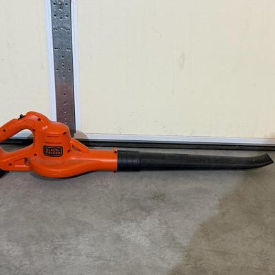 Black + Decker Leaf Blower and Battery