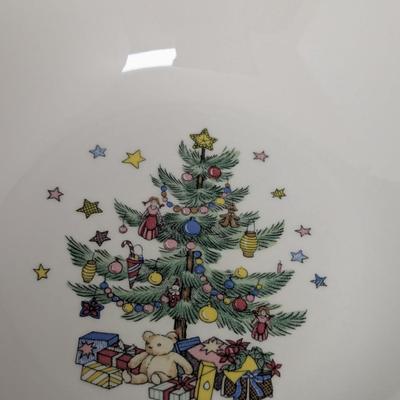 Happy Holidays Nikko Serving Bowls #84 (HW)