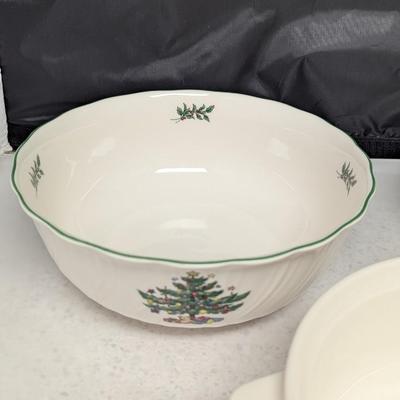 Happy Holidays Nikko Serving Dishes #85 (HW)