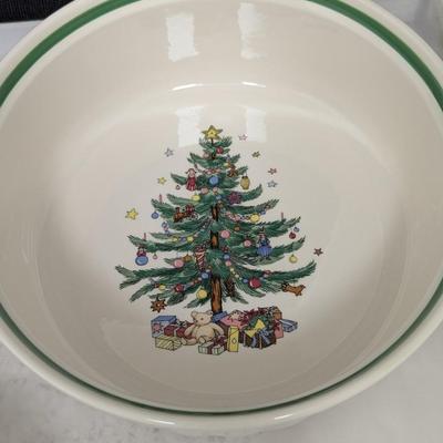 Happy Holidays Nikko Serving Dishes #85 (HW)