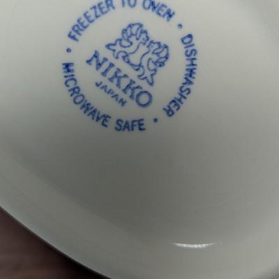 Happy Holidays Nikko Serving Dishes #86 (HW)
