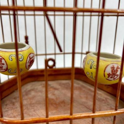 Vintage Bird Cage with 2 ceramic bowl feeders
