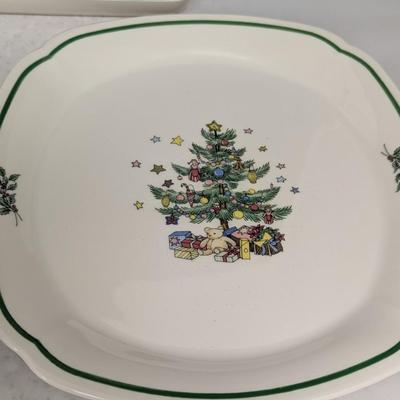 Cuthbertson Original Christmas Tree Serving Dishes #88 (HW)