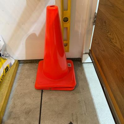 2 Cones, leveler, and measuring sticks