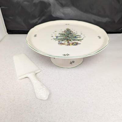 Classic Collection Nikko Japan Pedestal Cake Plate Christmas Tree #89 (HW)