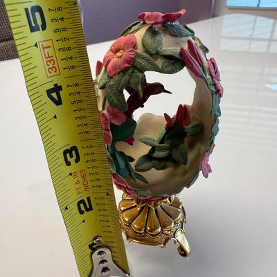 The House of Fabergé Franklin Mint Egg