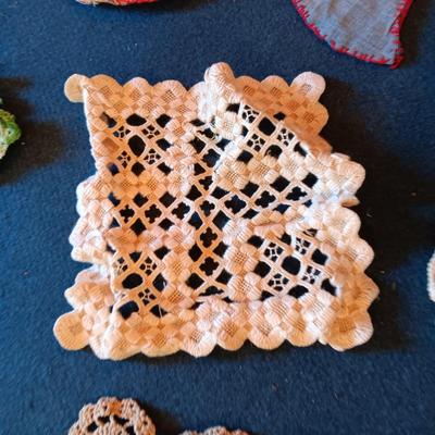 HANDMADE DOILIES, POT HOLDERS, APRON AND MORE