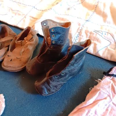 ANTIQUE AND VINTAGE BABY SHOES, BLANKETS AND OUTFITS
