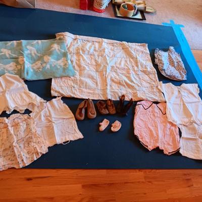 ANTIQUE AND VINTAGE BABY SHOES, BLANKETS AND OUTFITS