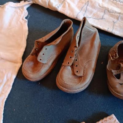 ANTIQUE AND VINTAGE BABY SHOES, BLANKETS AND OUTFITS