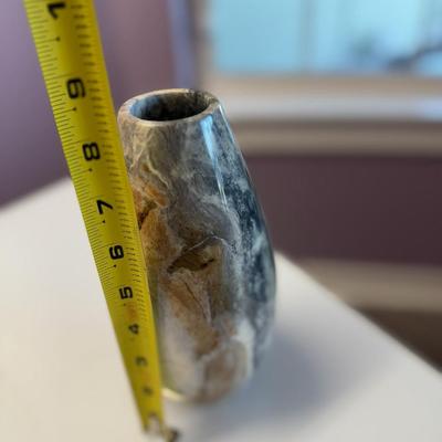 Vase lot (set of 2)
